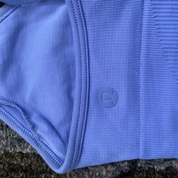 lululemon bra - Picture 4 of 4
